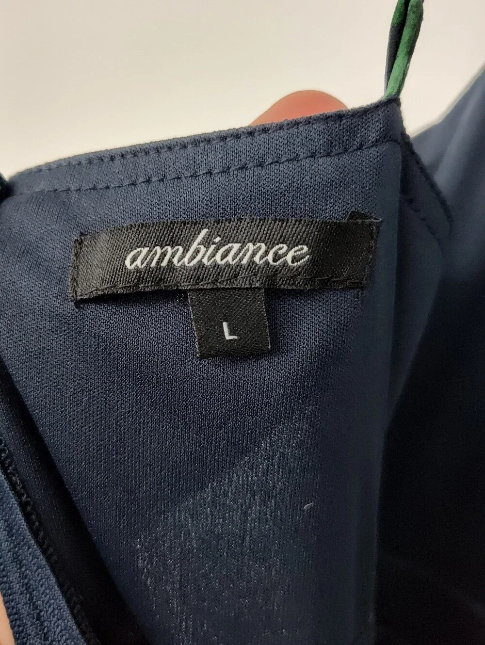 Ambiance crisscross straps